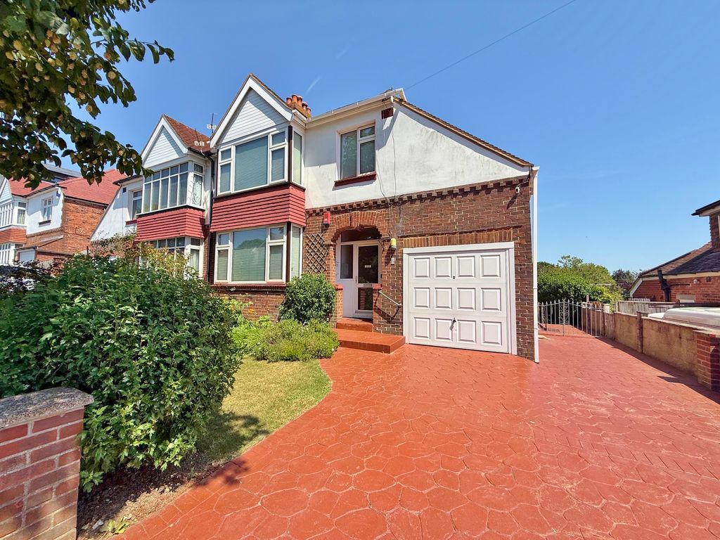 Property photo 1 of 23