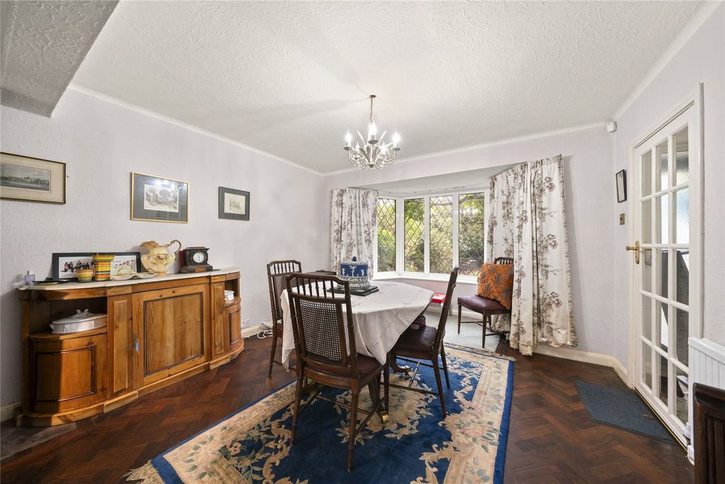 Property photo 3 of 14 Dining Room