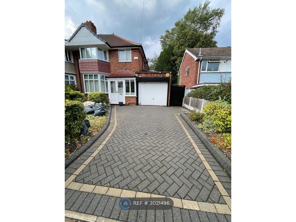Property photo 2 of 23