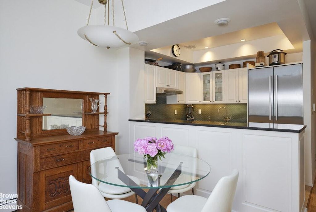 Property photo 3 of 12 <Alttext/>
