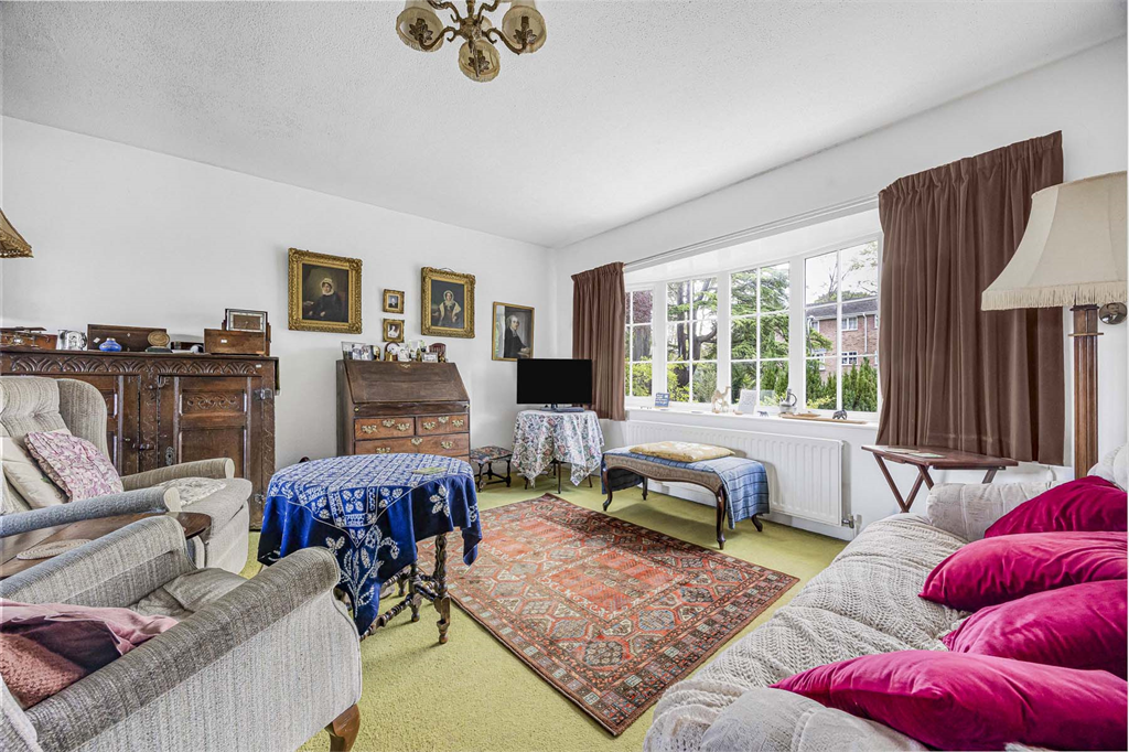 Property photo 3 of 12