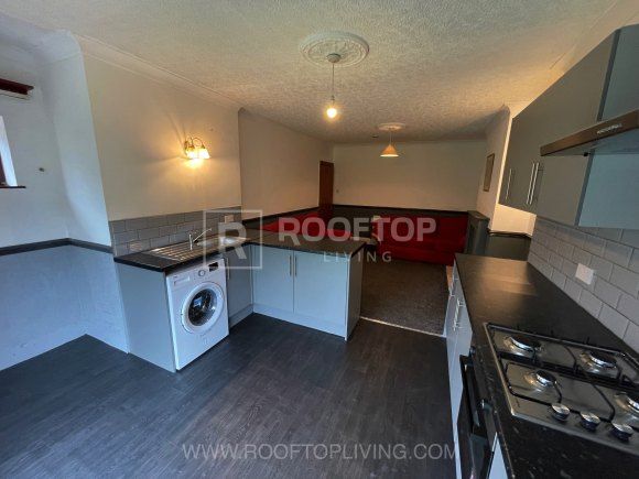 Property photo 3 of 19 7733363.Jpg