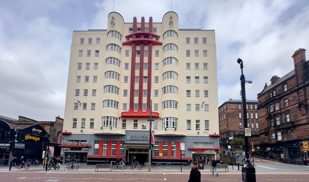 Property photo 1 of 11