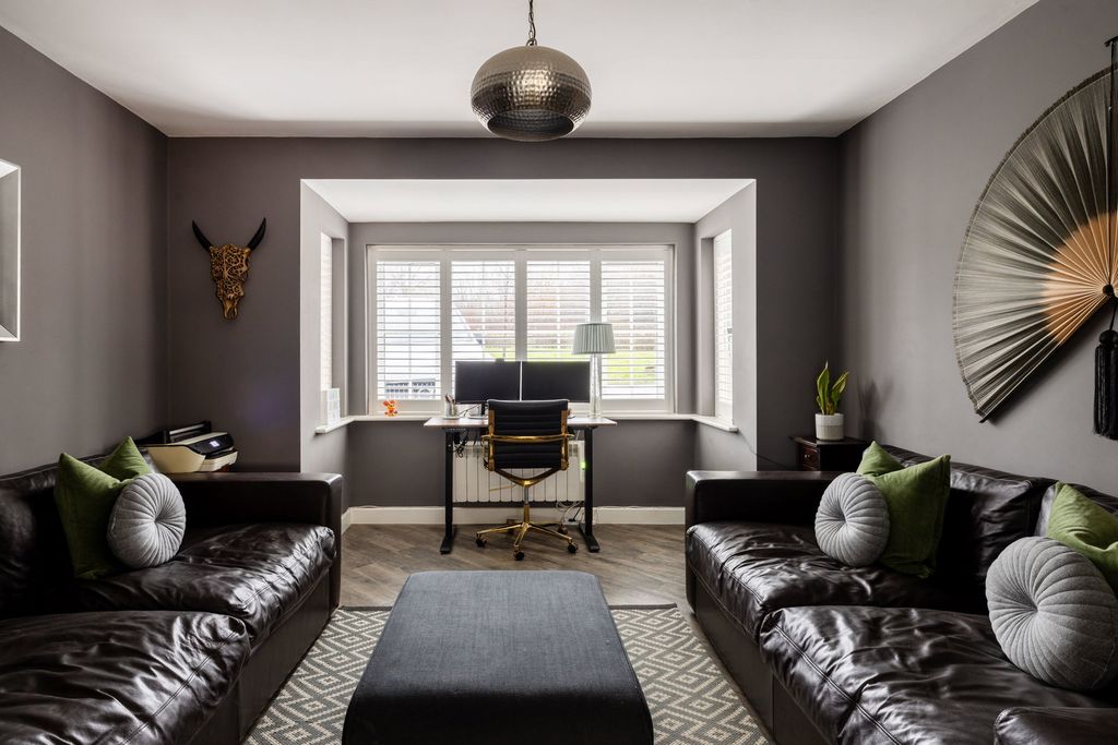 Additional image 11 of 4 bed detached house for saleKingfisher Drive, Haywards Heath, West Sussex RH16