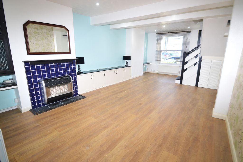 Property photo 3 of 9 Dsc_0369