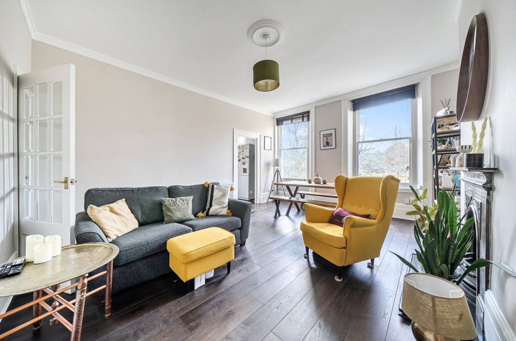 Property photo 2 of 15 Reception