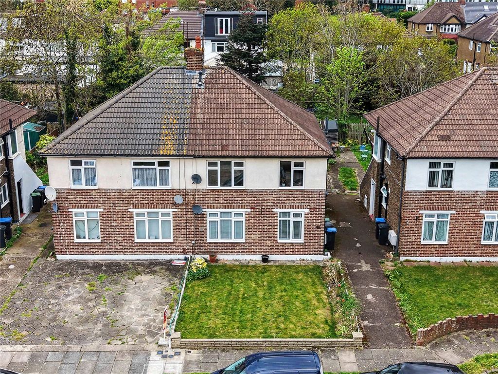 Property photo 1 of 22 Picture No. 26