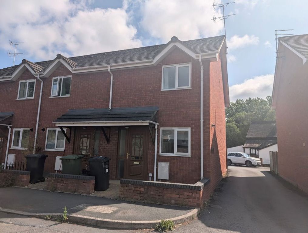 Property photo 1 of 5