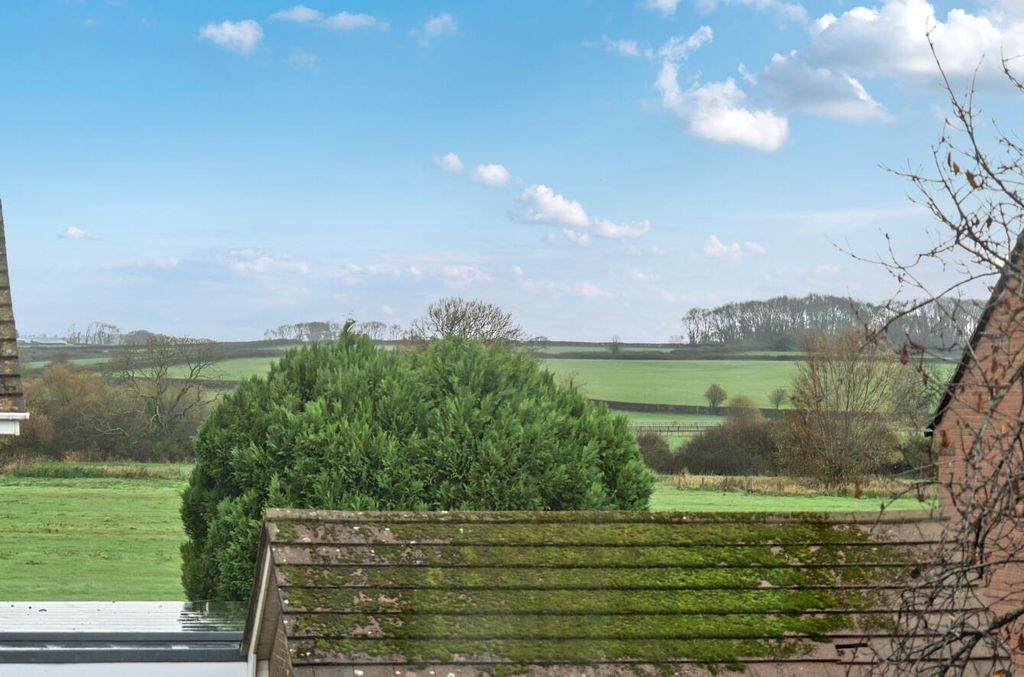 Property photo 1 of 16 1380765-6-6911dc8110962.Jpg