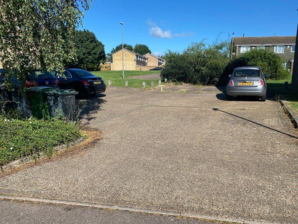 Property photo 2 of 9