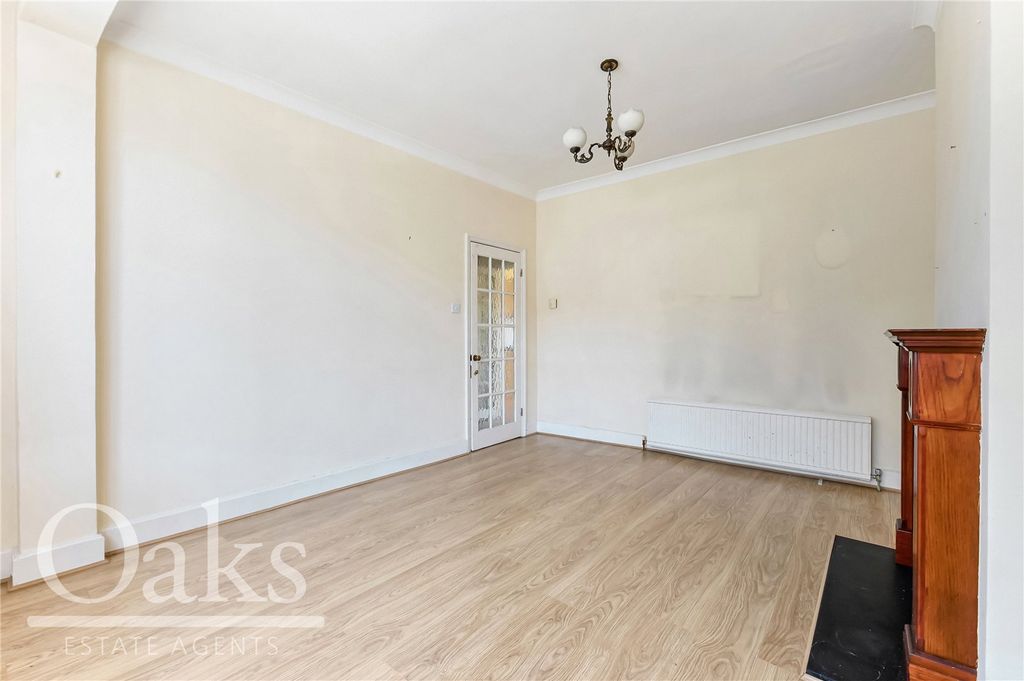 Property photo 3 of 15 Picture No. 10