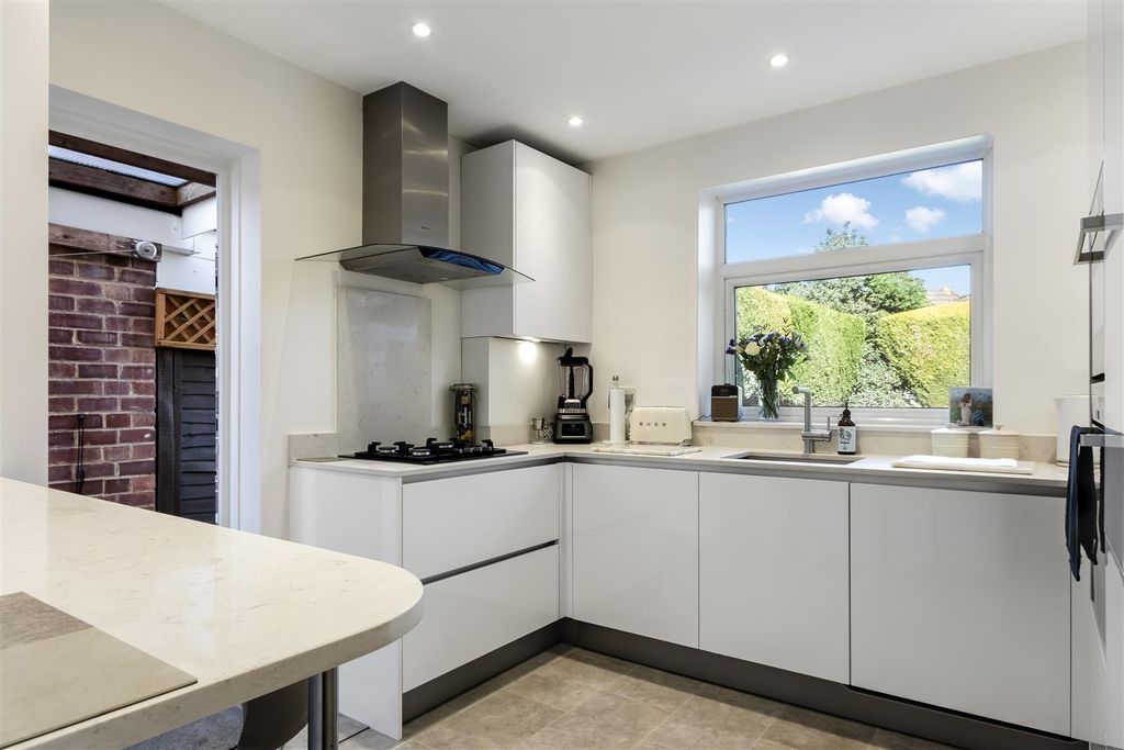 Property photo 2 of 24 Img_6235.Jpg