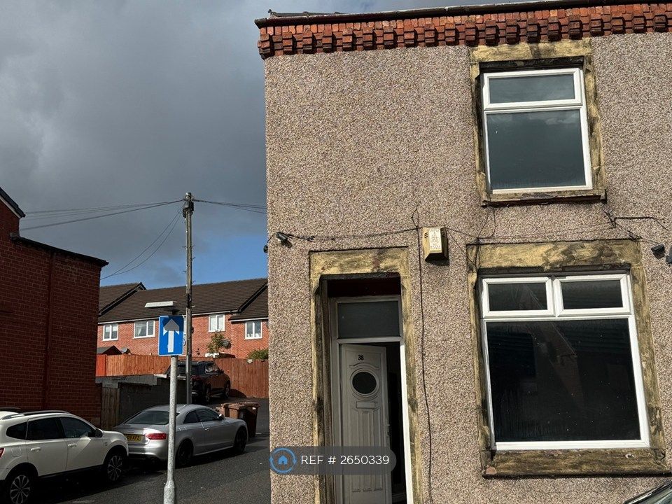 Property photo 1 of 7