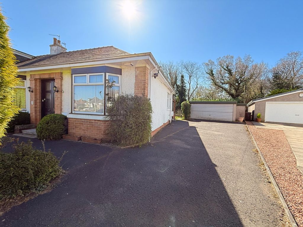 Property photo 1 of 17 External Shot