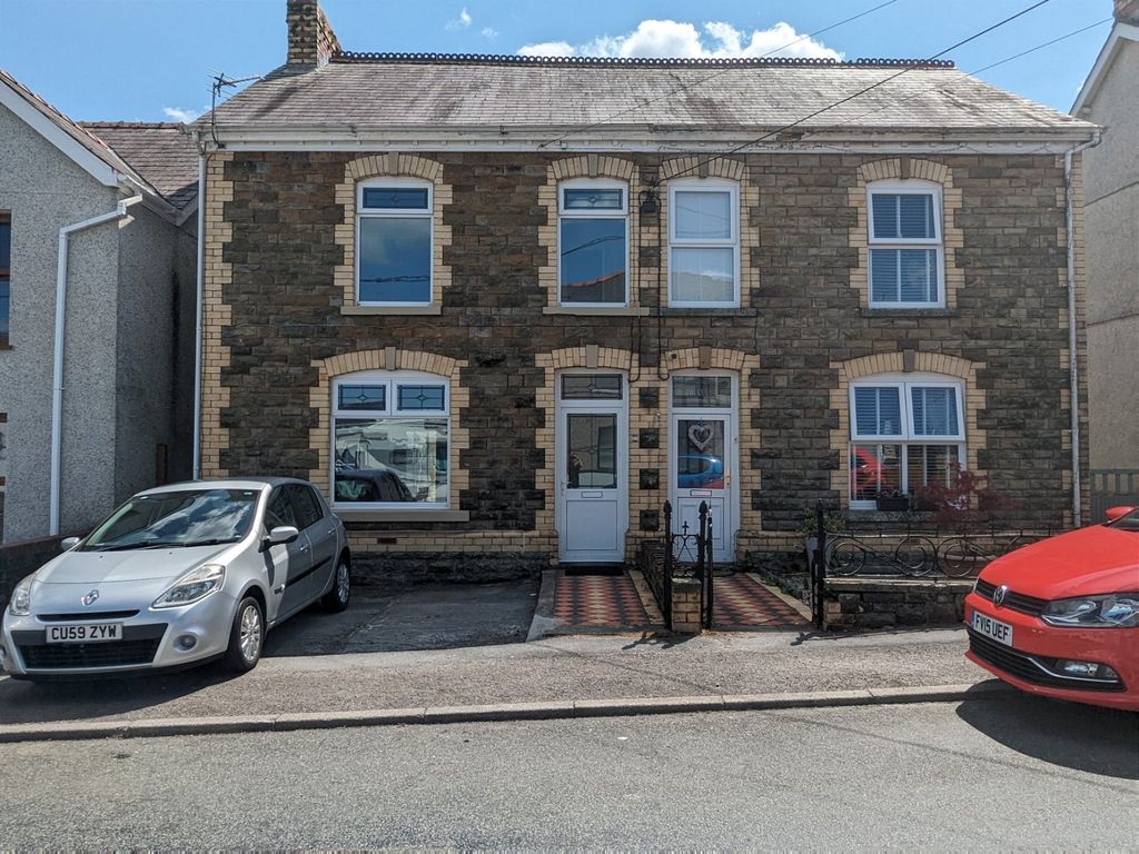 3 bed semidetached house for sale in Tycroes Road, Tycroes, Ammanford