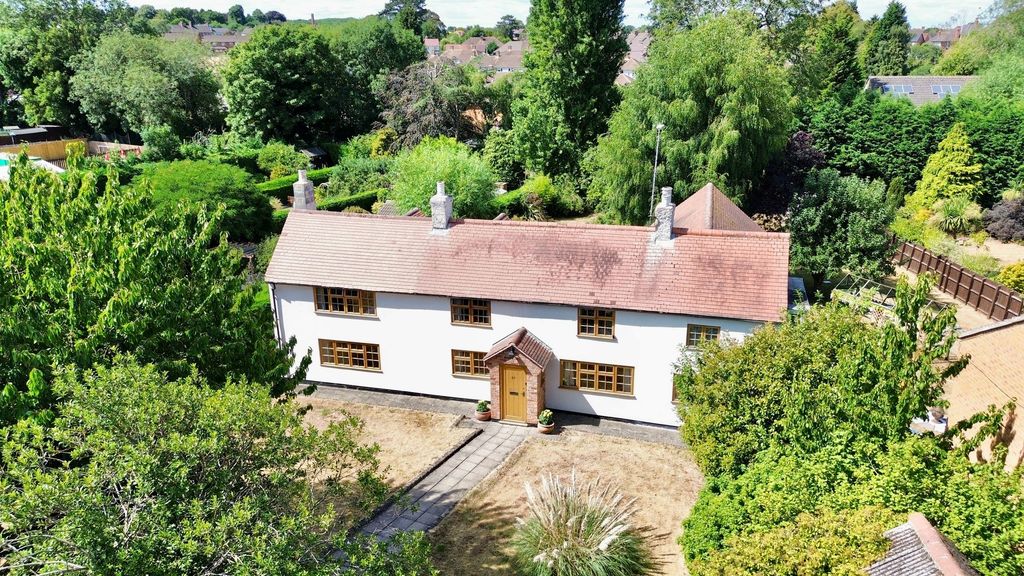Property photo 1 of 26