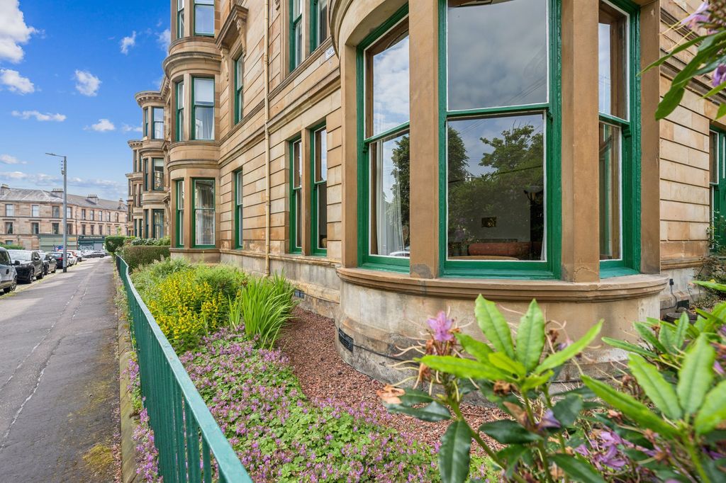 Additional image 33 of 4 bed flat for sale689 Shields Road, Main Door, Pollokshields, Glasgow G41