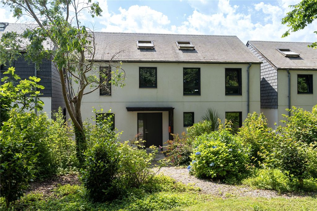 Property photo 1 of 29 Picture No. 83