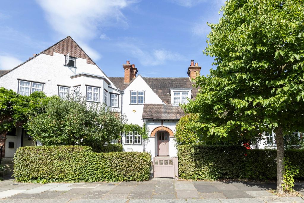 Property photo 1 of 31