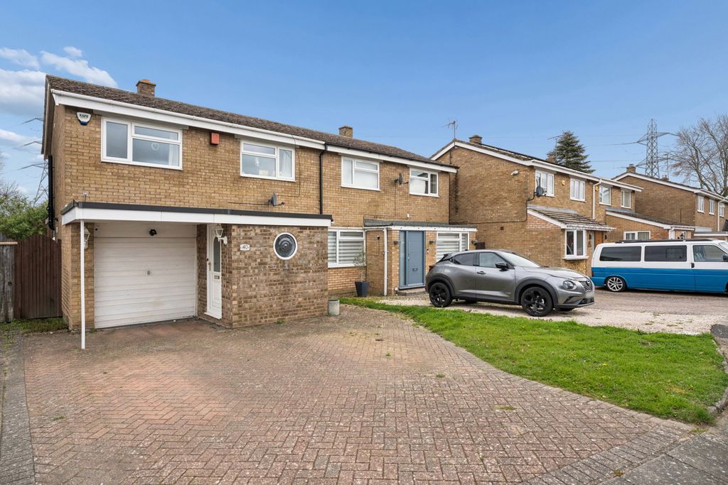 Property photo 1 of 18