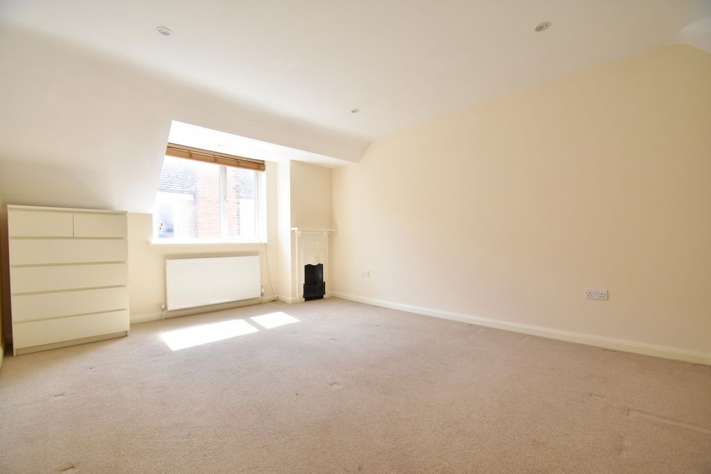 Property photo 2 of 7 Bedroom 2