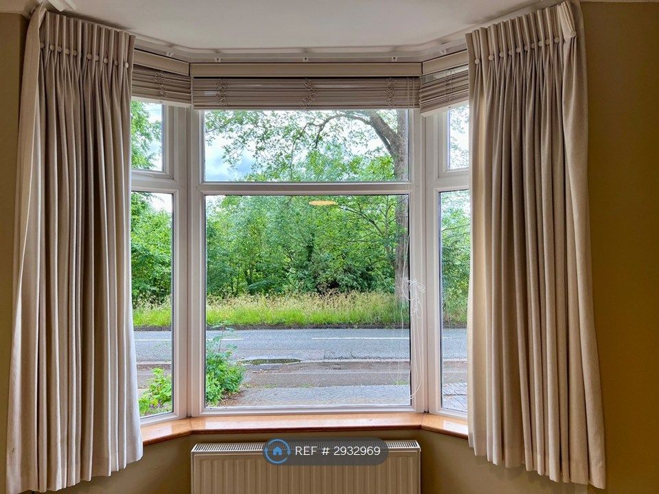Property photo 3 of 17 Front Bay Window