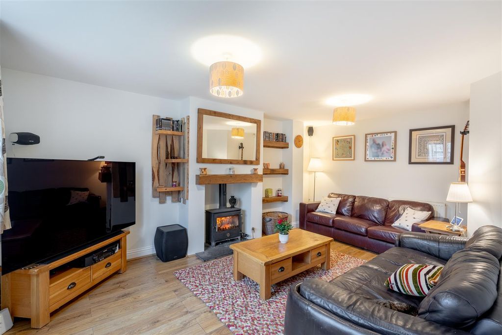 Property photo 3 of 25 _A7R7067-Hdr.Jpg