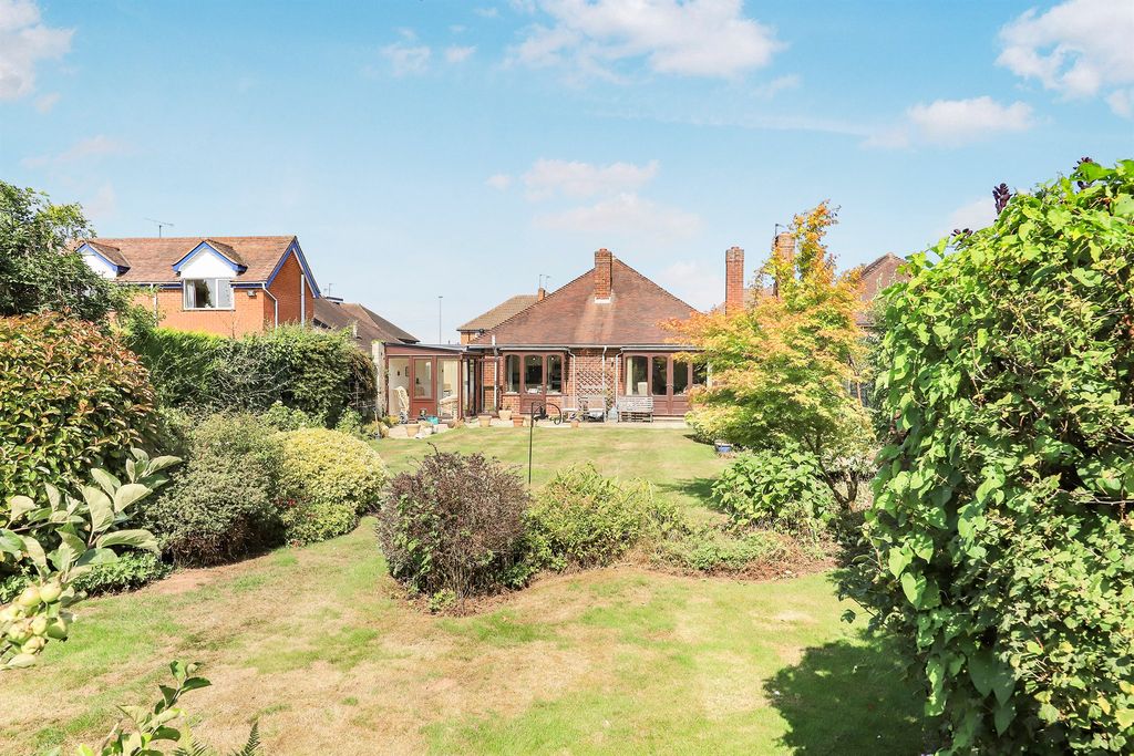 Property photo 2 of 16
