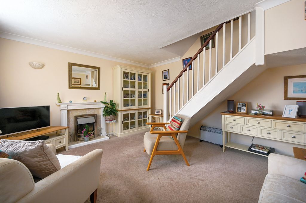 Property photo 3 of 13