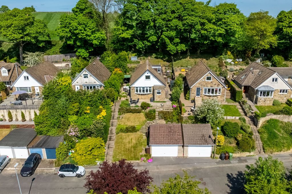 Property photo 3 of 28 Aerial