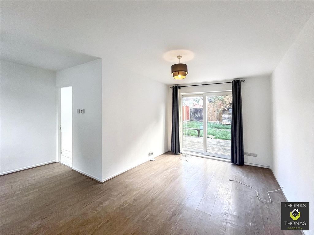 Property photo 2 of 10 Img_0486.Jpg