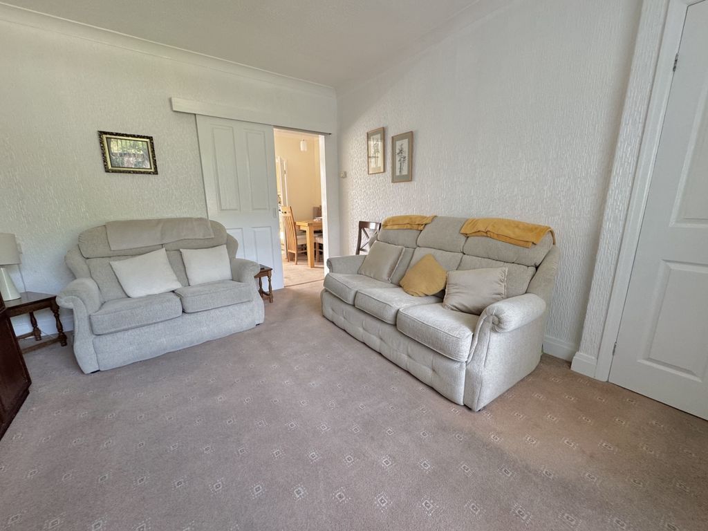 Property photo 3 of 20 Img_0396