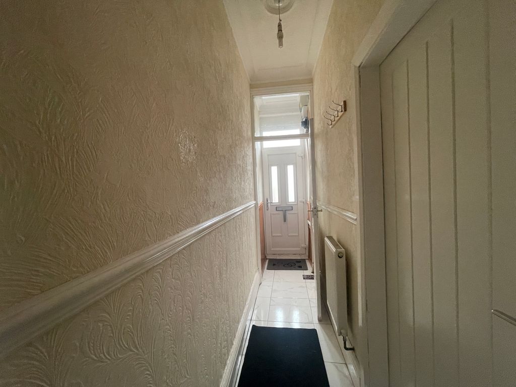 Property photo 2 of 15 20240419_094814561_Ios
