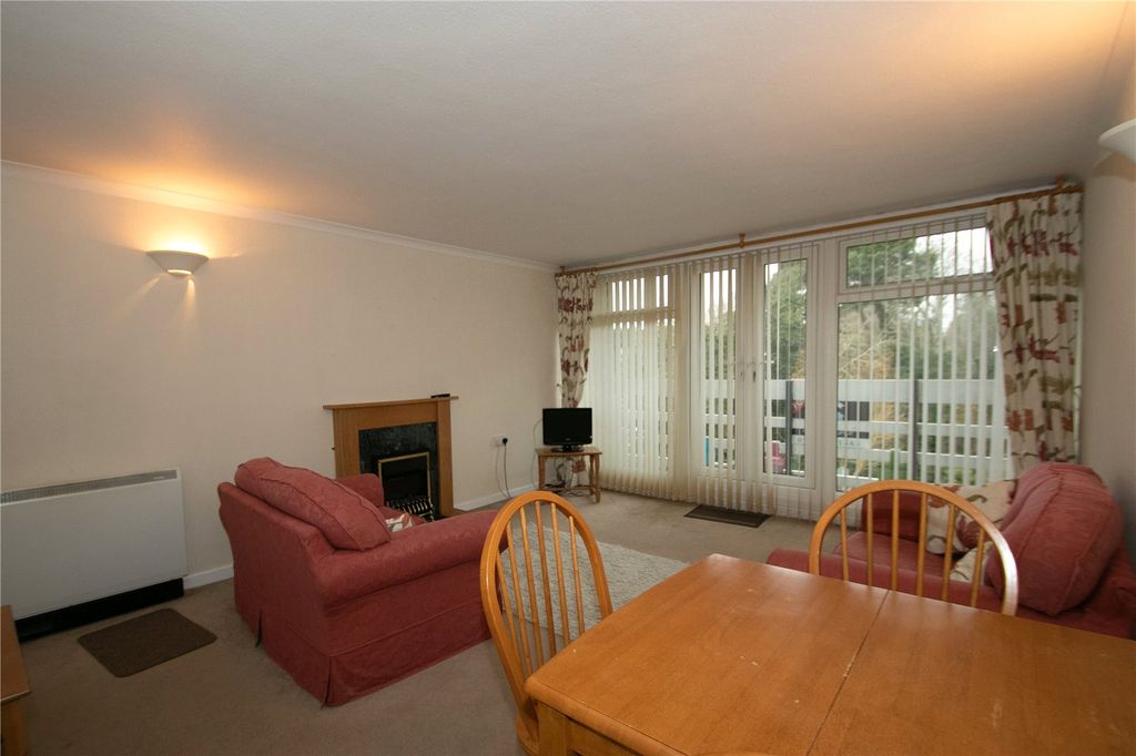Property photo 3 of 7 Picture No. 10
