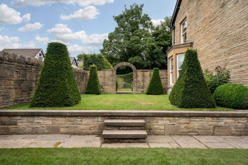 Property photo 2 of 26 Photo 25