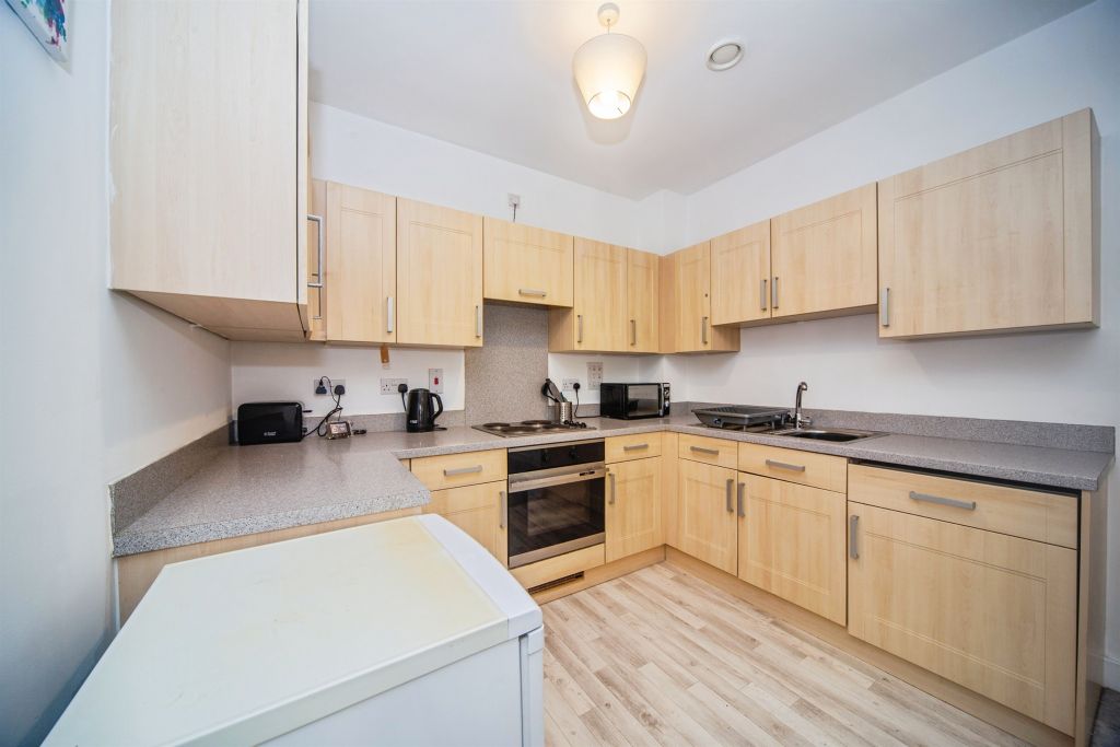 Property photo 2 of 15