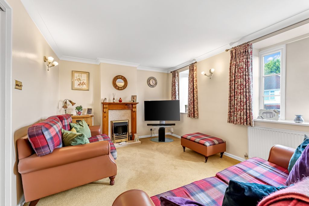 Property photo 2 of 15 P1154481_2_3_4-Edit