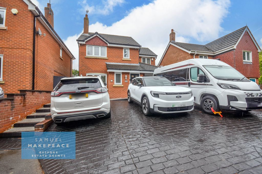 Property photo 1 of 30 Four Bedroom Detached For Sale