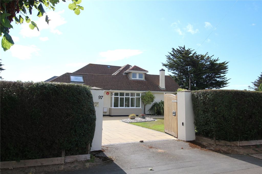 Property photo 3 of 26 Picture No. 11