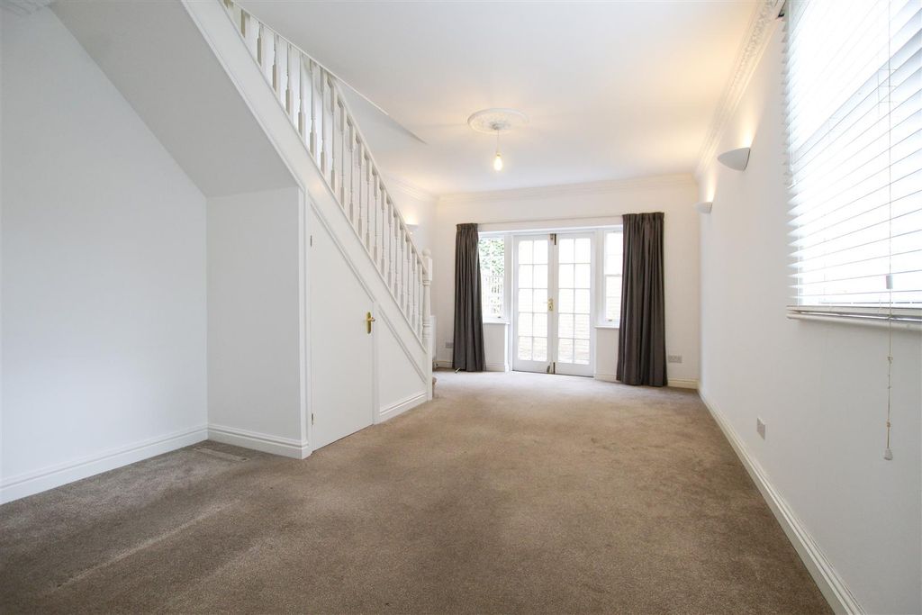 Property photo 3 of 9 Img_9916.Jpg
