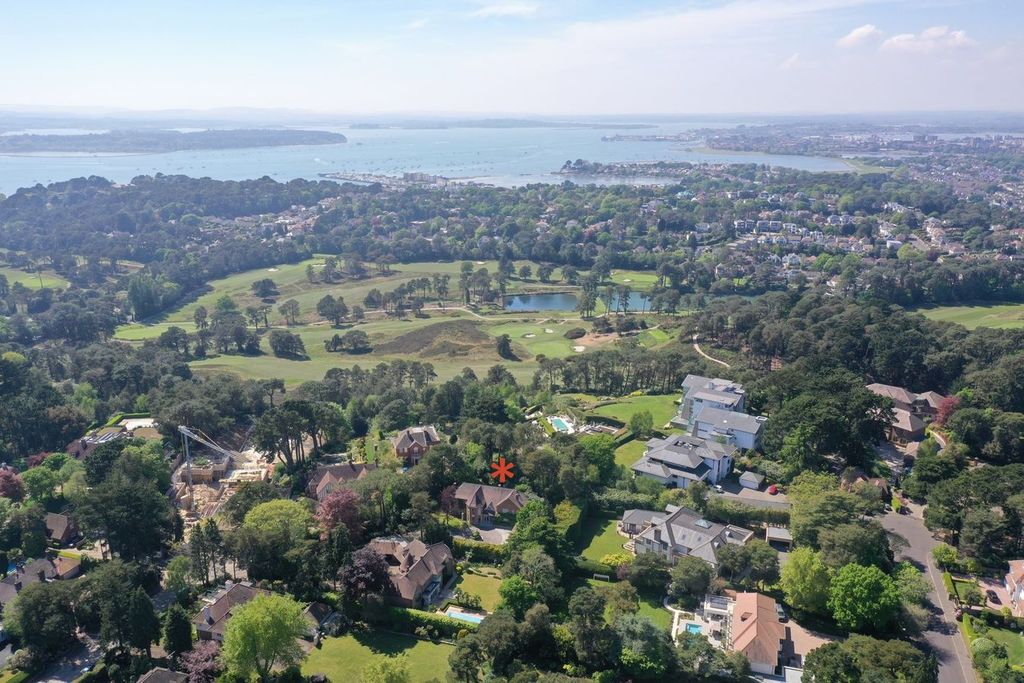 Property photo 3 of 51 Proximity To Parkstone Golf Club And Poole Harbour