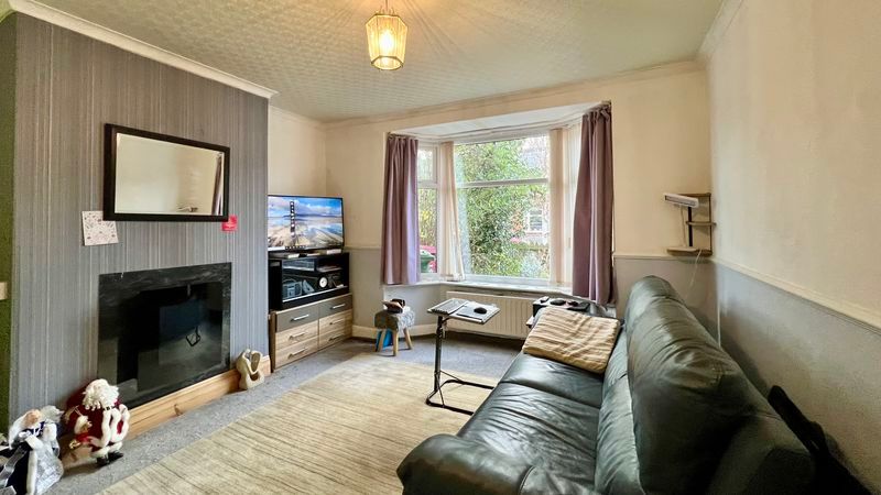 Property photo 2 of 15 Photo 6