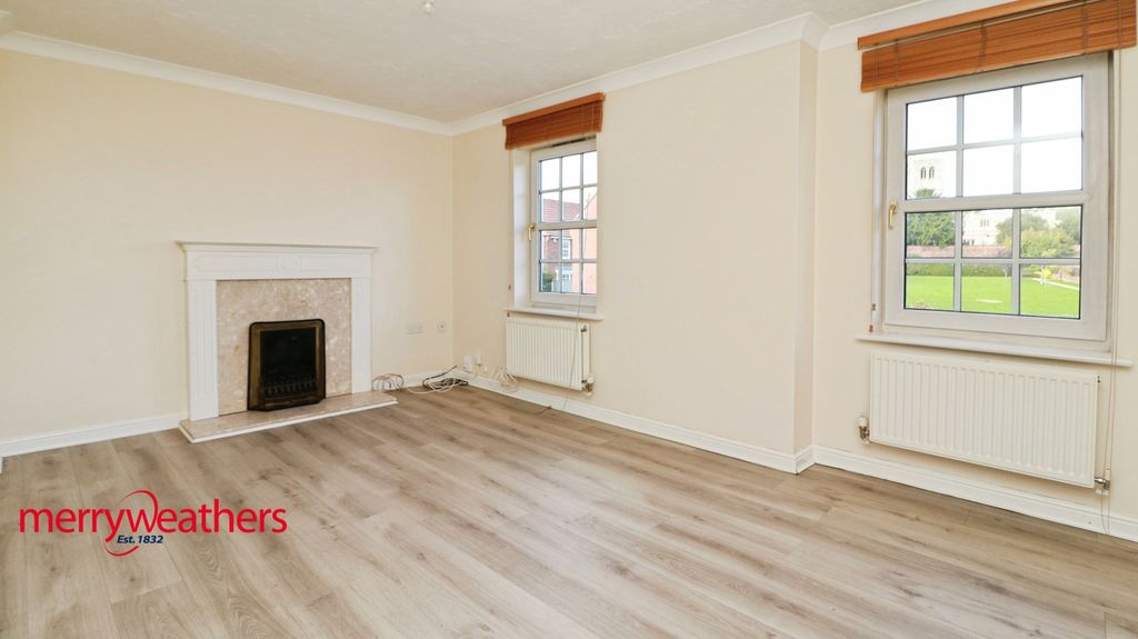 Property photo 2 of 19 Living Room