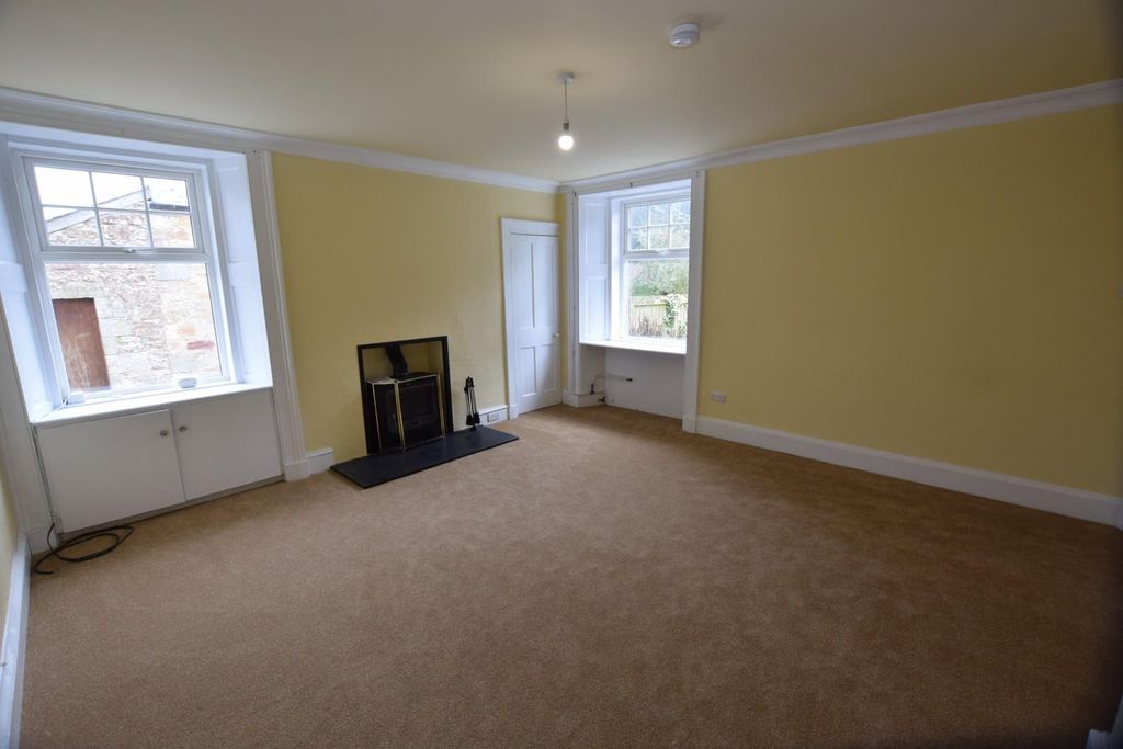 Additional image 5 of 3 bed detached house to rentFarm House, Lethangie, Kinross KY13