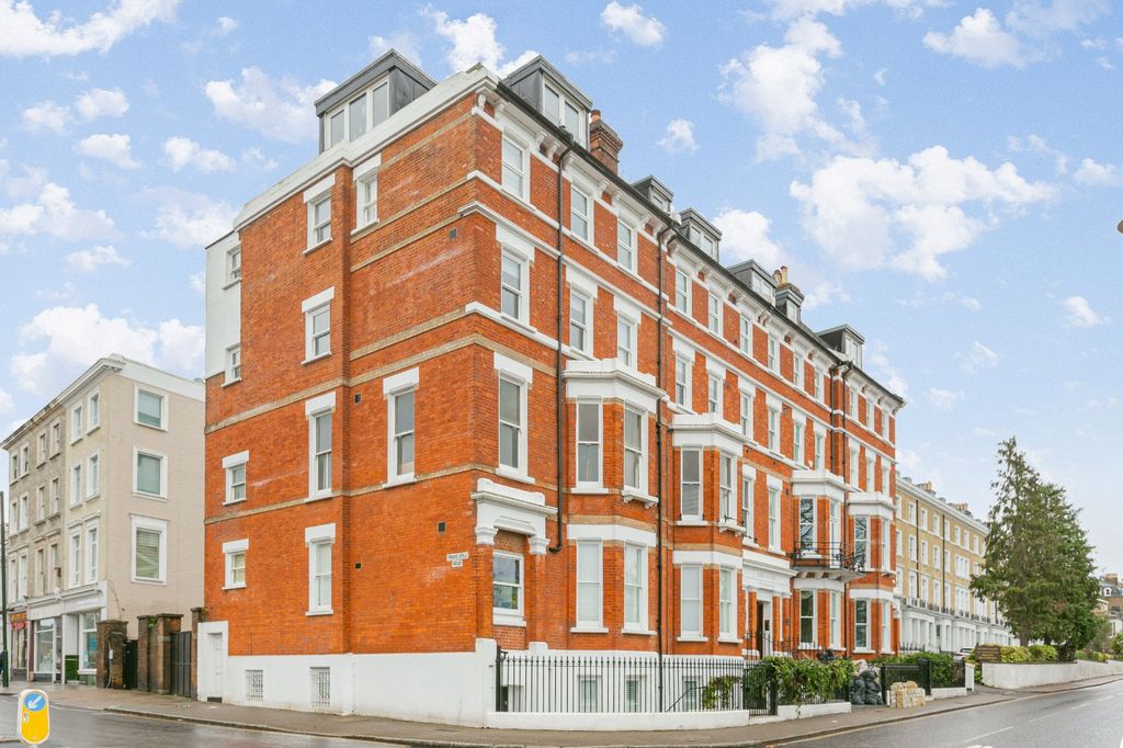 Property photo 1 of 8