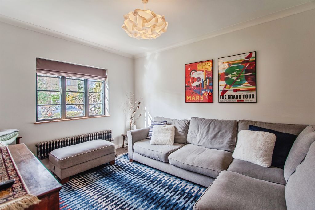 Property photo 3 of 16