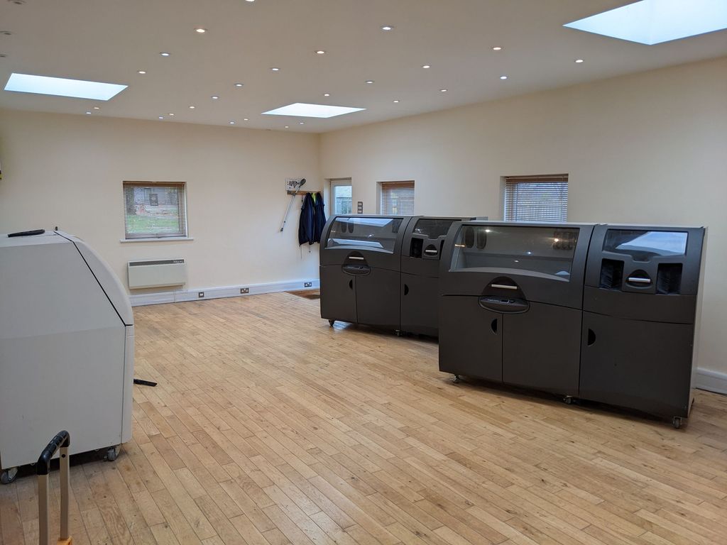 Property photo 3 of 7