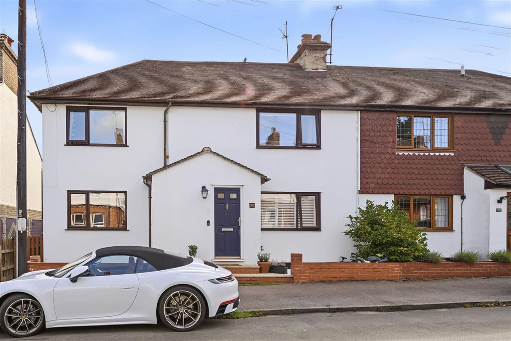 Property photo 1 of 12 70-Coleswood-Road-19.Jpg