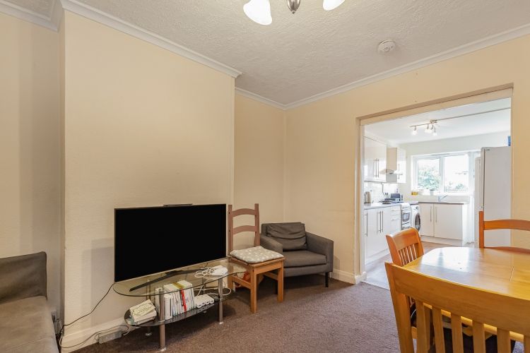 Property photo 1 of 17 307429