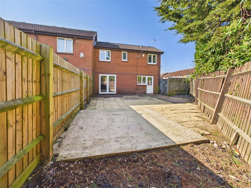 Property photo 2 of 14 Picture No. 10